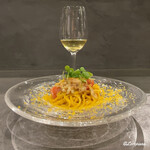 カーサ・デル・チーボ - 栗蟹とフルーツトマトの冷製タリオリーニとCinque Terre