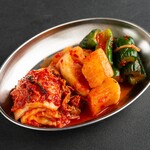 各種泡菜、韓式腌鱈魚內臟