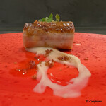 カーサ・デル・チーボ - シャモロックのサルシッシャを長葱で包んだブラチョーラ