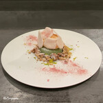 カーサ・デル・チーボ - 桜のジェラートとピスタチオのパンナコッタ