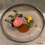 カーサ・デル・チーボ - 銀の鴨のバロティーヌ 黒ニンニクソース