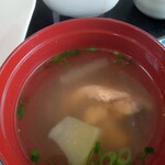 タニヤ食堂 - 味噌汁は潮汁