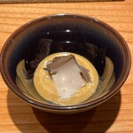 鮨 みつよし - 鮑と肝ソース