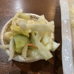 家庭料理居酒屋 よってって - てんこ盛り！大盛りご飯を頂くには必須です♪