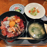 味菜 - 海鮮丼