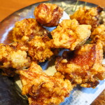 Umiyamatei Icchou - 山盛り鶏の唐揚げ