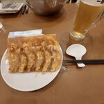 餃子専門店 祥雲 - なにこれ?!　めっちゃキレイやんか(゜ロ゜)