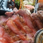 ティーエヌミート ワークス プレミアム ビーフ&ワイン - 