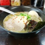 平九郎R - 豚骨煮干ラーメン 