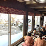 湯宿 だいいち - 開放的な朝食会場