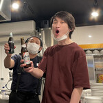 創作麺工房 鳴龍 - 鳴龍を支えてきたスタッフ2名は3月で終わり