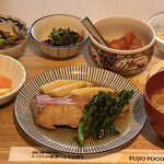 Sachi Fukuya Kafe - 金目鯛の煮付けと春野菜添え定食