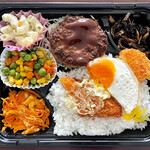 那覇市役所内売店 - ＊日替り弁当（たーみーkitchen）（¥420）