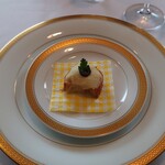 セサミ - 一口サイズだけど楽しい気分にさせてくれる一品です✨