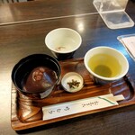 竹むら - 桜茶と山椒、緑茶付