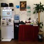 麺創庵 砂田 - 店内、TRYに続いて百名店ですね。