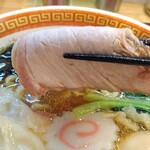 麺創庵 砂田 - 吊るし焼きのモモチャーシュー
