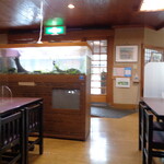 食事処 ゆたか屋 - 店内