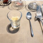 La Brianza - レモンとオレンジスパーリングワインラム酒ポンケ。このお口直し美味しいの