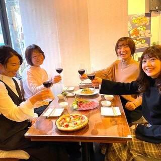 yuru-iitariammofumofuaratamabashihonten - ゆったりワインで女子会をお楽しみください( ´∀｀ )