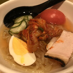 Nikuya Matsuhisa - ハーフ冷麺