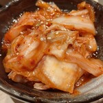 巣鴨 ジンギスカン 金のジンギ - 変に酸っぱいキムチ