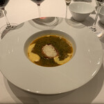 ル・マノアール・ダスティン - 魚介の旨み豊かな温かいスープ　生海苔の香り