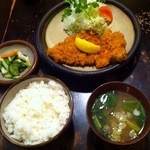 キッチン たくま - とんかつ定食