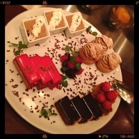 フレンチ キッチン - アソルティマン ドゥ パティスリ