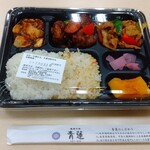 健康中華庵 青蓮 - 中華弁当 600円 ♪