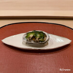 御料理 寺沢 - 鮑に青さ海苔に生海胆の飯蒸し