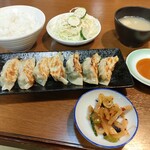コウシンラーメン - 餃子定食