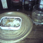 キッチンえび屋 - オイルサーディーンとBallantine's FINEST