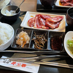 Bichou shichirin yakiniku gyuukura - 