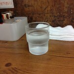 ラーメン二郎 - 1分後着席