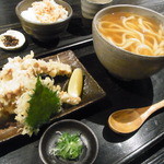 山元麺蔵 - 鶏ささみ天うどん