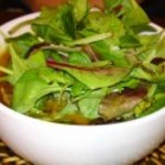 名物春巻きバスケットランチセット1500円のブン・ボー・フエ（牛すじ入り辛口ビーフン）