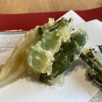 創作料理と天ぷら 秋月 - 天ぷら