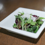 Motive Pizzeria E Caseificio - ２０２２年３月再訪：ペコリーノハーブサラダ☆