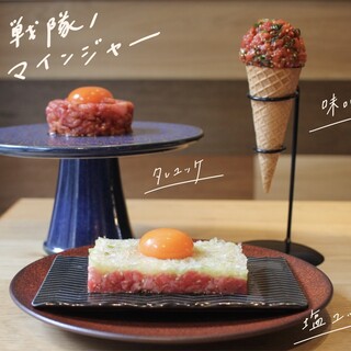 Among the famous yukhoe, there are also special Ice cream-like items that look great in photos.