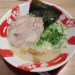 熟成とんこつラーメン専門 一番軒 - 