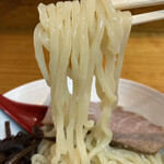 博多ラーメン 亀八 - 麺