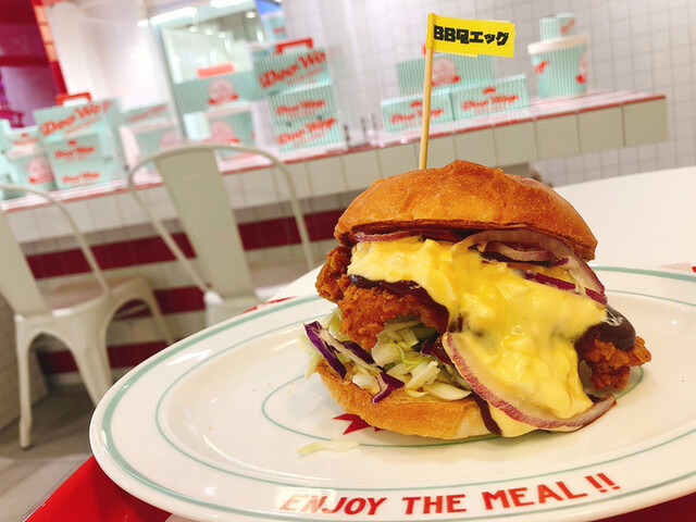 オーワングリルのグルメバーガーはステーキとパテのコンボでガチ