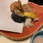 うめ丸旅館 - ふぐ唐揚げ