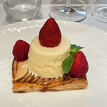 フランス料理 イイザカ - 