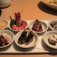 礼華　青鸞居 - 前菜たち。
                