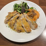 マルゴセカンド - 鶏モモのソテーとガーリックシュリンプ