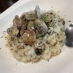 日本酒Dining 根岸 川木屋 - 浅利のガーリックリゾット