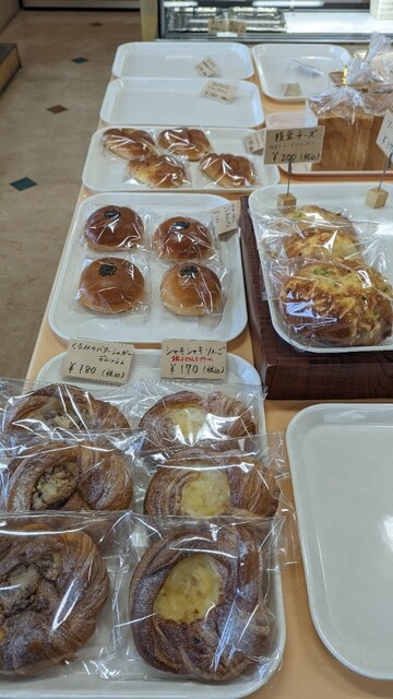 おかしの家 Kanon 道の駅みなみかたもっこりの里店（菓音） - 登米市その他（パン）の写真