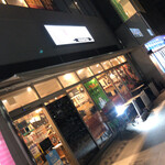 ワインとピザ ビストロ ポリッツァ - 外観